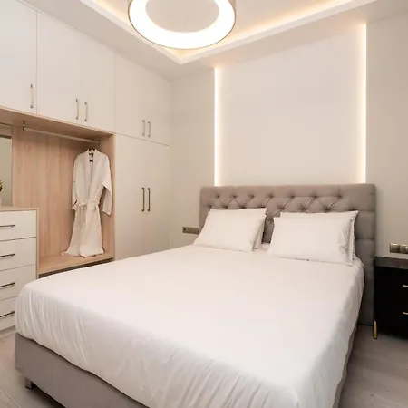 Secret View Apartment, With Private Jacuzzi Appartement *