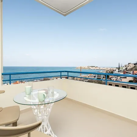 Secret View Apartment, With Private Jacuzzi * Réthymnon